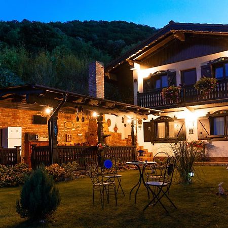 Hotel Casa Soseco Orşova Exterior foto